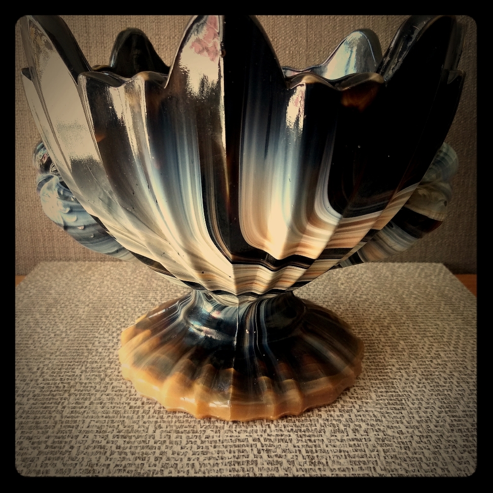 Vintage Retro Swirl Ashtray Vase